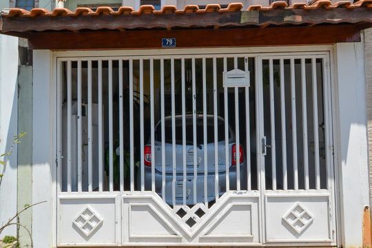Fachada de casa à venda com 3 quartos, 113m² em Parque Continental Ii, Guarulhos