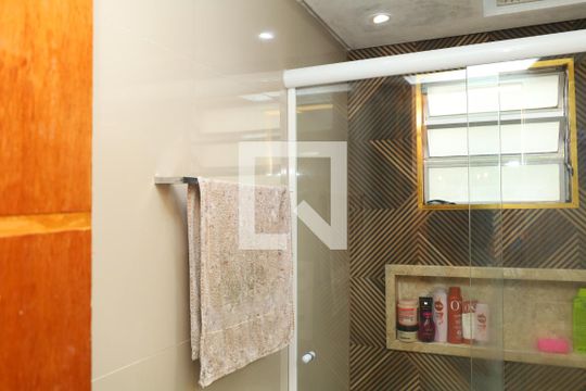 Banheiro de apartamento à venda com 2 quartos, 43m² em Colônia (zona Leste), São Paulo