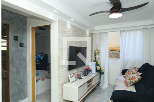 Sala de apartamento à venda com 2 quartos, 43m² em Colônia (zona Leste), São Paulo