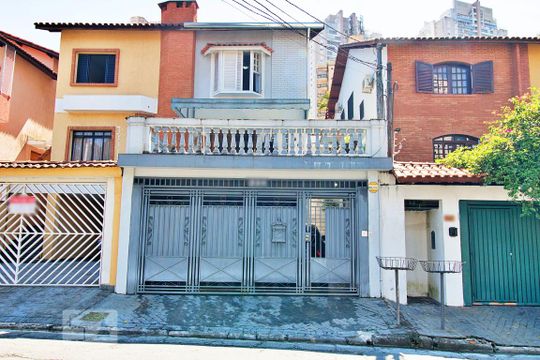 Fachada de casa à venda com 3 quartos, 171m² em Vila Suzana, São Paulo