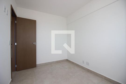 Quarto 1 de apartamento à venda com 2 quartos, 46m² em Ceilândia Norte (ceilândia), Brasília