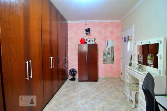 Quarto 2 de casa para alugar com 3 quartos, 241m² em Utinga, Santo André