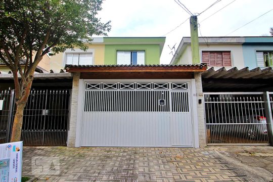 Fachada de casa para alugar com 3 quartos, 241m² em Utinga, Santo André