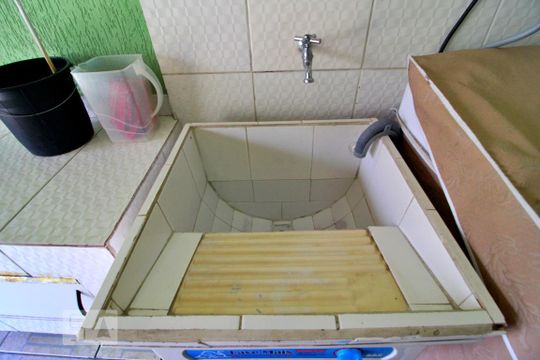 Área de Serviço de casa para alugar com 3 quartos, 241m² em Utinga, Santo André