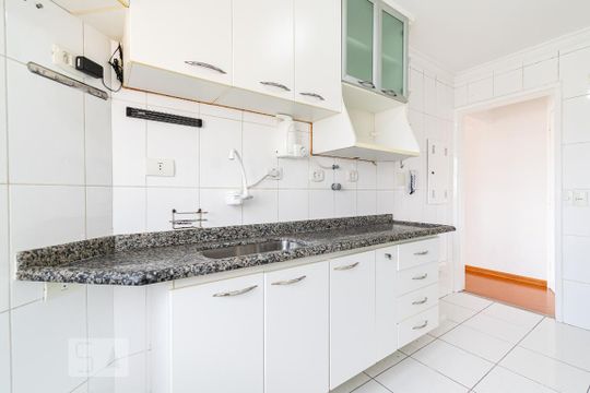 Cozinha de apartamento à venda com 2 quartos, 62m² em Vila Santa Catarina, São Paulo