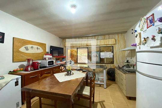 Sala de casa à venda com 4 quartos, 873m² em Centro, Novo Hamburgo