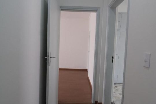 Corredor 1 de apartamento à venda com 3 quartos, 100m² em Centro, Campinas