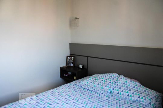 Quarto 2 de apartamento para alugar com 2 quartos, 49m² em Vila Mimosa, Campinas