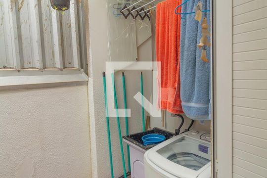 Área de Serviço de casa de condomínio à venda com 2 quartos, 42m² em Fátima, Canoas