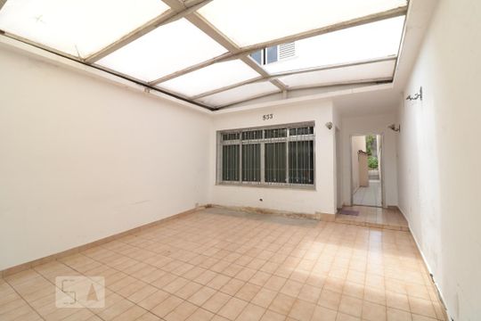 Garagem de casa à venda com 4 quartos, 200m² em Vila Carrão, São Paulo