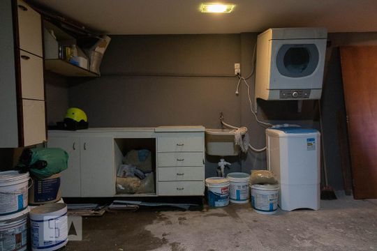 Lavanderia de casa de condomínio à venda com 3 quartos, 220m² em Recreio dos Bandeirantes, Rio de Janeiro