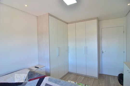 Quarto 1 de apartamento à venda com 1 quarto, 52m² em Centro, Canoas