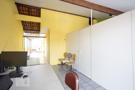 Varanda de casa à venda com 4 quartos, 260m² em Quitaúna, Osasco