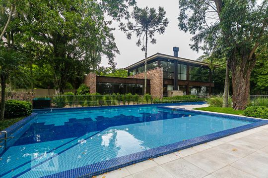 Área comum - Piscina de casa de condomínio à venda com 4 quartos, 543m² em Pedra Redonda, Porto Alegre