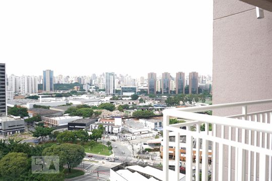 Vista de apartamento à venda com 1 quarto, 30m² em Parque Industrial Tomas Edson, São Paulo