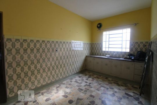 Cozinha de casa para alugar com 4 quartos, 85m² em Bosque, Campinas