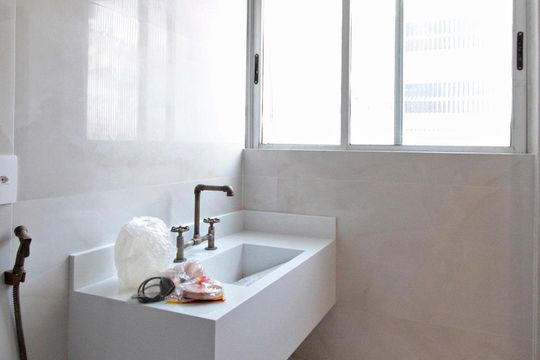 Banheiro da Suíte de apartamento à venda com 2 quartos, 104m² em Bela Vista, São Paulo