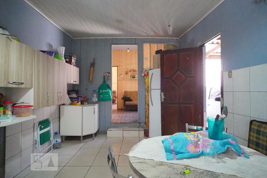 Cozinha de casa à venda com 7 quartos, 550m² em Niterói, Canoas