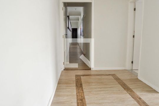 Área comum de casa de condomínio para alugar com 4 quartos, 849m² em Jardim Itália, Jundiaí