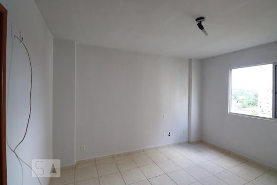Suíte  de apartamento para alugar com 2 quartos, 68m² em Jardim Goiás, Goiânia