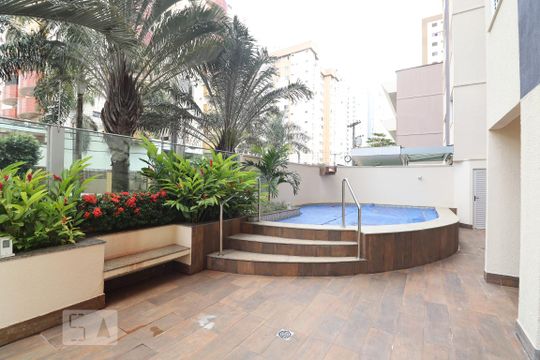 Área comum - Piscina de apartamento para alugar com 2 quartos, 68m² em Jardim Goiás, Goiânia