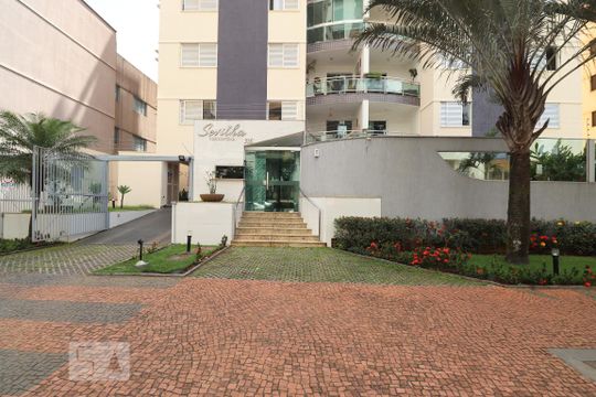 Fachada de apartamento para alugar com 2 quartos, 68m² em Jardim Goiás, Goiânia