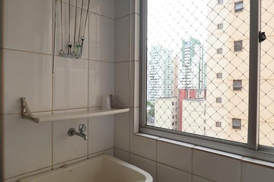 Área de Serviço de apartamento para alugar com 2 quartos, 68m² em Jardim Goiás, Goiânia