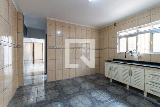 Cozinha  de casa à venda com 2 quartos, 119m² em Jardim Fernandes, São Paulo