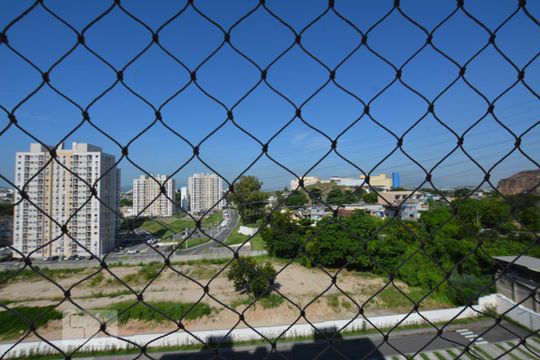 Vista da Cozinha e Área de Serviço de apartamento para alugar com 2 quartos, 60m² em Parada de Lucas, Rio de Janeiro