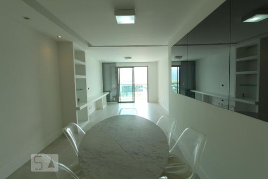 Apartamento para alugar com 3 quartos, 97m² em Recreio dos Bandeirantes, Rio de Janeiro