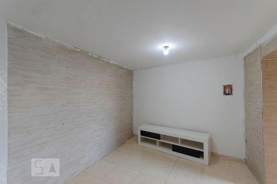 Sala e Cozinha Integrada de casa para alugar com 2 quartos, 85m² em Jardim Artur Alvim, São Paulo
