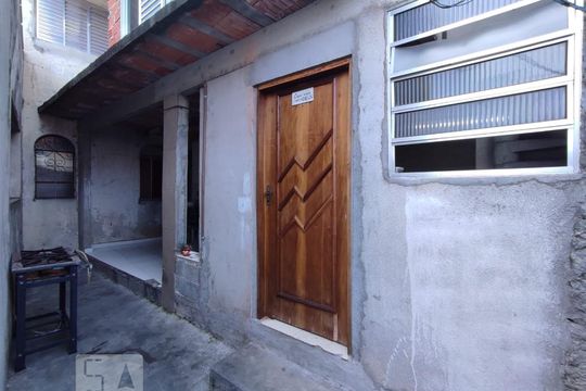 Casa para alugar com 2 quartos, 85m² em Jardim Artur Alvim, São Paulo