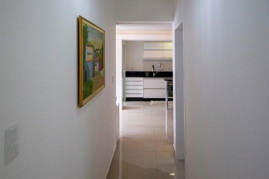 Corredor de apartamento para alugar com 3 quartos, 110m² em Carvoeira, Florianópolis