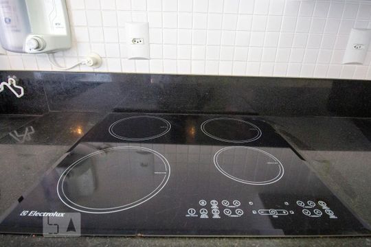 Cozinha de apartamento para alugar com 3 quartos, 110m² em Carvoeira, Florianópolis
