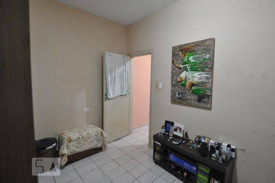 Quarto 2 de casa à venda com 3 quartos, 65m² em Cambuci, São Paulo