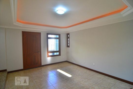 Sala de casa à venda com 3 quartos, 250m² em Estância Velha, Canoas
