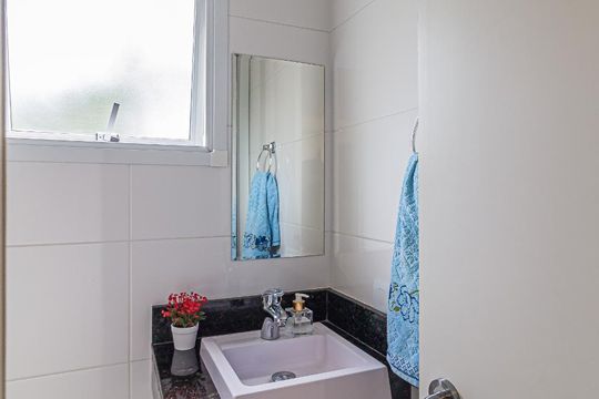 Banheiro da Suite 1 de casa à venda com 2 quartos, 91m² em Jardim Santo Alberto, Santo André