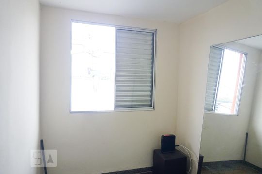 Quarto de casa à venda com 2 quartos, 300m² em Jardim Popular, São Paulo