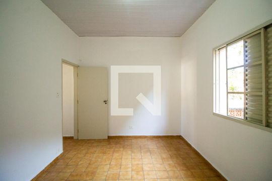 Quarto 1 de casa para alugar com 2 quartos, 85m² em Vila Dom Pedro I, São Paulo