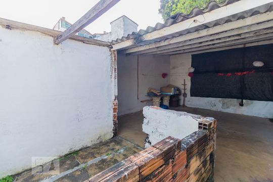 Terraço de casa à venda com 3 quartos, 200m² em Vila Ré, São Paulo