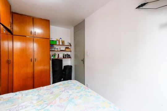 Quarto 1 de apartamento à venda com 2 quartos, 50m² em Jardim Peri, São Paulo