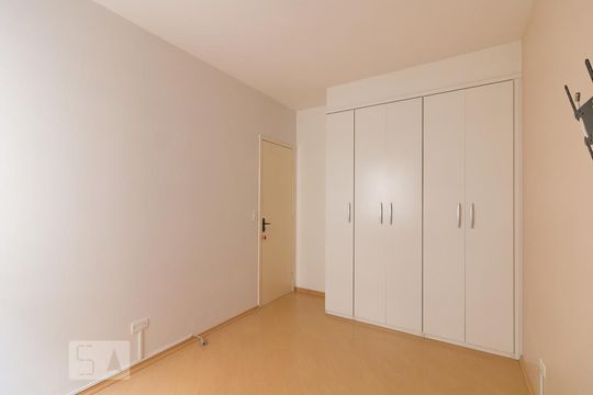 Quarto 2 de apartamento para alugar com 2 quartos, 67m² em Vila Augusta, Guarulhos