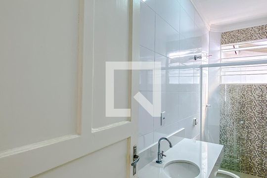 Banheiro de casa para alugar com 3 quartos, 100m² em Belenzinho, São Paulo