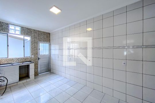 Cozinha de casa para alugar com 3 quartos, 100m² em Belenzinho, São Paulo