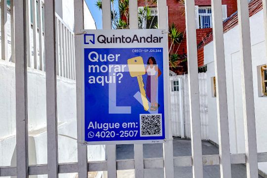 Fachada de casa para alugar com 3 quartos, 100m² em Belenzinho, São Paulo