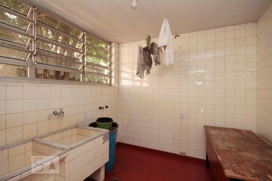 Área de Serviço de casa à venda com 4 quartos, 600m² em Pacaembu, São Paulo