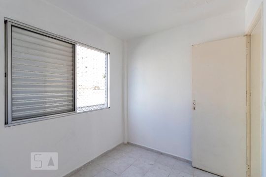 Quarto 1 de apartamento à venda com 2 quartos, 58m² em Vila Monumento, São Paulo