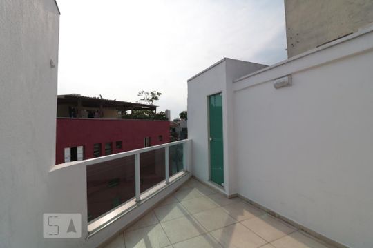 Terraço de casa à venda com 2 quartos, 130m² em Vila Carrão, São Paulo