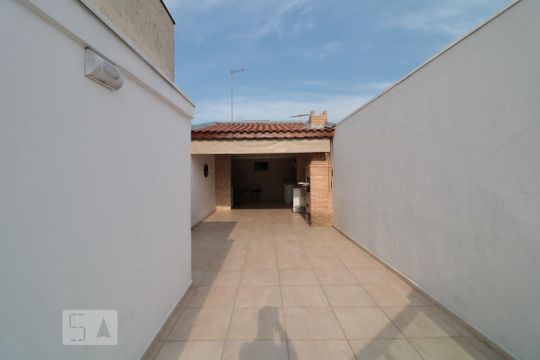 Terraço de casa à venda com 2 quartos, 130m² em Vila Carrão, São Paulo