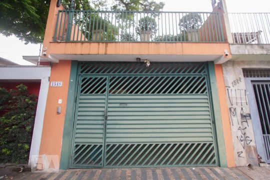 Fachada de casa à venda com 2 quartos, 270m² em Cidade Monções, São Paulo
